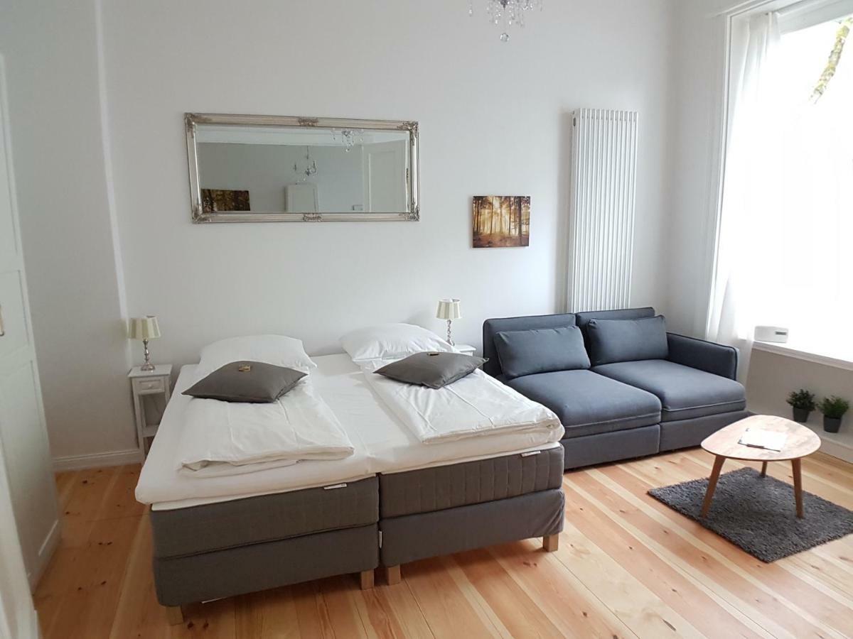 Lang Re By Rockchair Apartments L Superhost Status L 2 Bedrooms Boxspringbeds In City Center - Cozy Family & Business Flair Welcomes You! ベルリン エクステリア 写真